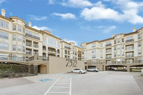 7575 Kirby Drive 3308 Houston TX 77030