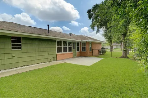 4502 Lido Lane Houston TX 77092