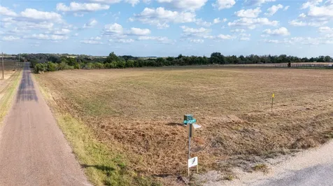 102 Country View Lane Schulenburg TX 78956