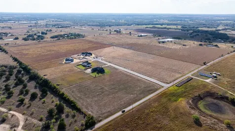 102 Country View Lane Schulenburg TX 78956