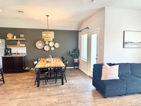 3939 Country Club Drive Baytown TX 77521