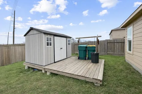 1527 Loose Stone Drive Rosharon TX 77583