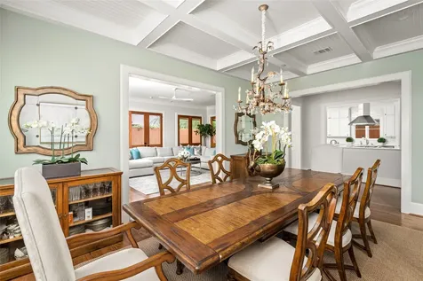 4605 Huisache Street Bellaire TX 77401