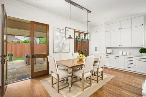 4605 Huisache Street Bellaire TX 77401