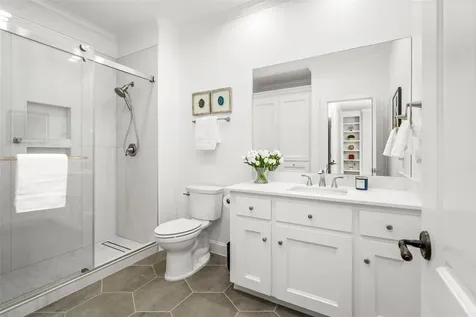 4605 Huisache Street Bellaire TX 77401