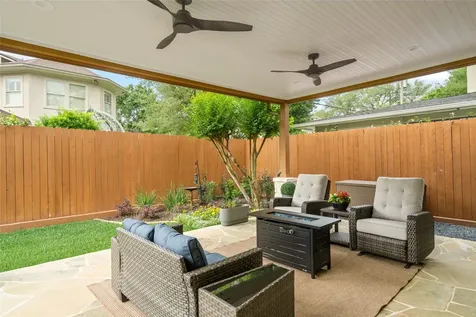 4605 Huisache Street Bellaire TX 77401