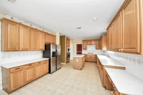 410 Barberry Lane Baytown TX 77520