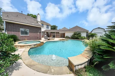 410 Barberry Lane Baytown TX 77520