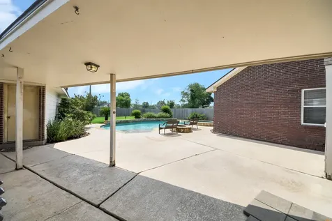 410 Barberry Lane Baytown TX 77520