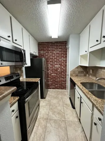 10047 Westpark Drive 72 Houston TX 77042