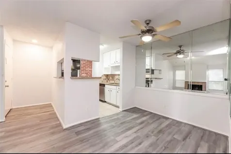 10047 Westpark Drive 72 Houston TX 77042