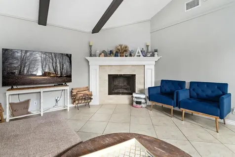 5885 Pinkstaff Lane Beaumont TX 77706
