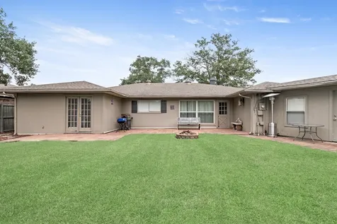 5885 Pinkstaff Lane Beaumont TX 77706