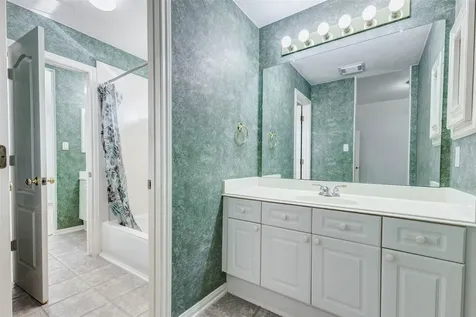12906 Silent Shore Lane Houston TX 77041