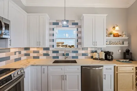 3931 Laguna Drive Galveston TX 77554