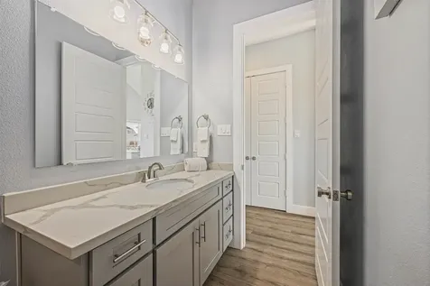 3931 Laguna Drive Galveston TX 77554