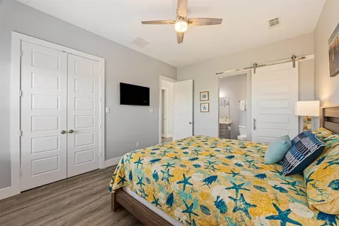 3931 Laguna Drive Galveston TX 77554