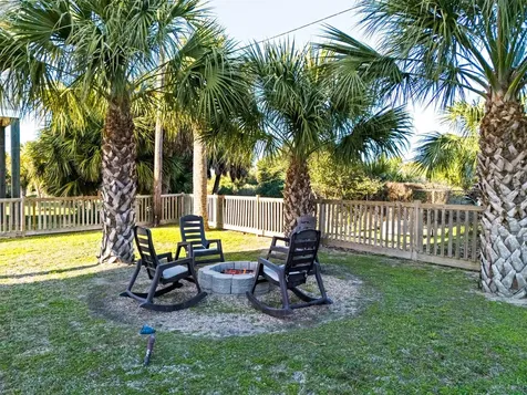 3931 Laguna Drive Galveston TX 77554