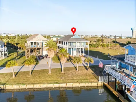 3931 Laguna Drive Galveston TX 77554
