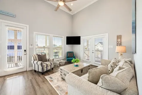 3931 Laguna Drive Galveston TX 77554