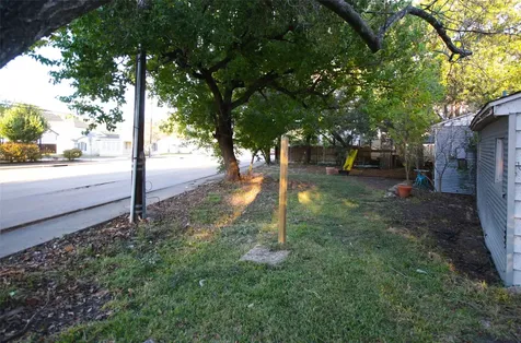 4210 Coleridge Street Houston TX 77005