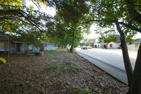 4210 Coleridge Street Houston TX 77005