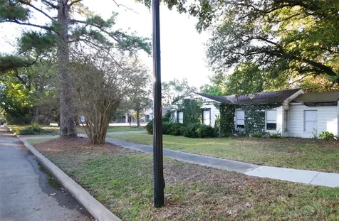 4210 Coleridge Street Houston TX 77005