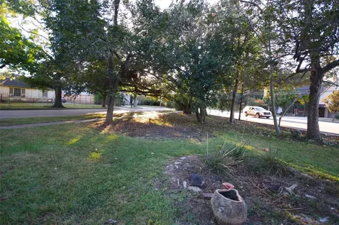 4210 Coleridge Street Houston TX 77005