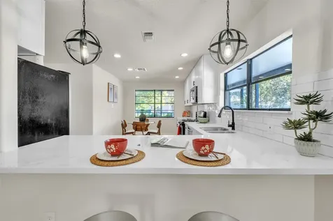 5502 Hewitt Dr Drive Houston TX 77092