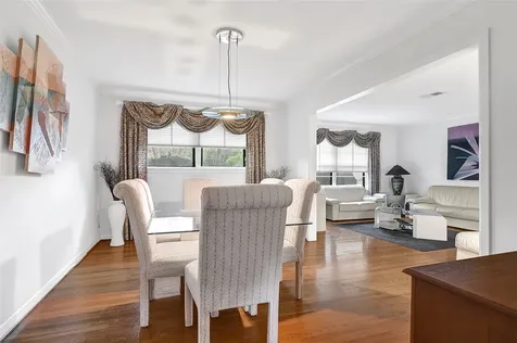 4831 Knickerbocker Street Houston TX 77035