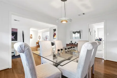 4831 Knickerbocker Street Houston TX 77035