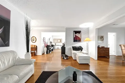4831 Knickerbocker Street Houston TX 77035