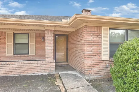 4831 Knickerbocker Street Houston TX 77035