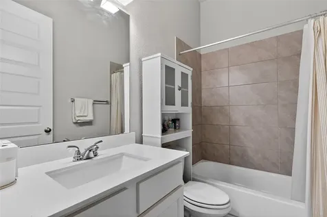 3214 Dovetail Hollow Lane Houston TX 77365