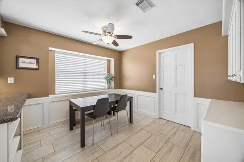 1427 Heathwood Drive Houston TX 77077