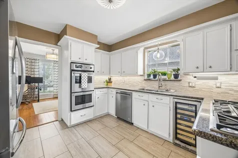 1427 Heathwood Drive Houston TX 77077