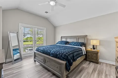 1511 Waterside Drive League City TX 77573