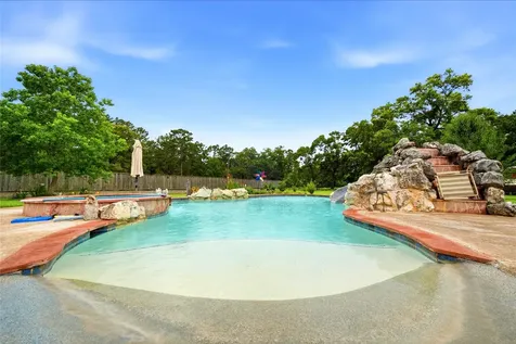 1551 County Road 318 Cleveland TX 77327