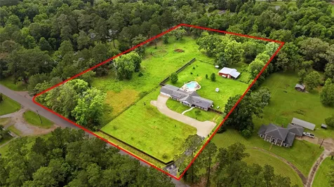 1551 County Road 318 Cleveland TX 77327