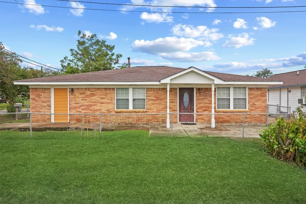 4515 Salina Street Houston TX 77026