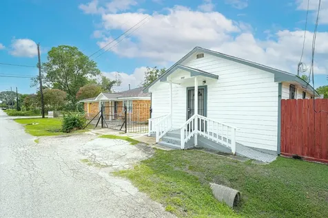 4515 Salina Street Houston TX 77026
