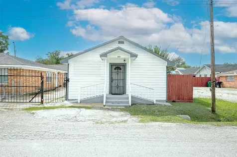 4515 Salina Street Houston TX 77026