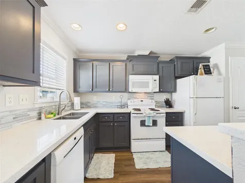 905 Meynig Drive Crystal Beach TX 77650