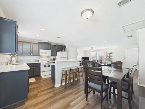 905 Meynig Drive Crystal Beach TX 77650