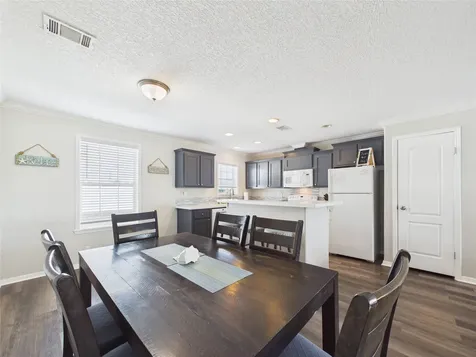905 Meynig Drive Crystal Beach TX 77650