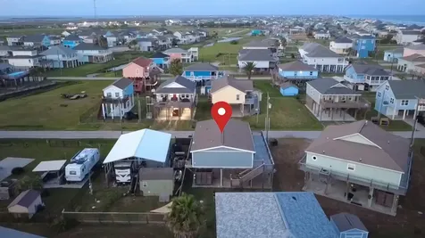 905 Meynig Drive Crystal Beach TX 77650