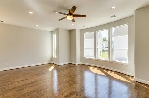 1815 Napa Creek Lane Houston TX 77009