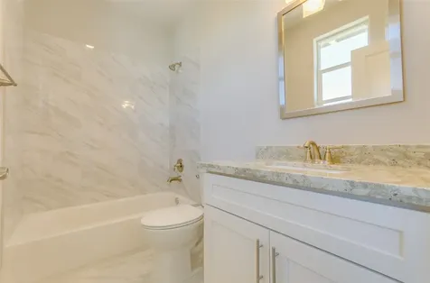 1815 Napa Creek Lane Houston TX 77009