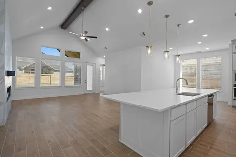 629 Cross Timbers Trace Waller TX 77447