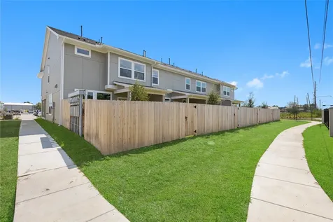8112 Dartmoor Street Pearland TX 77584